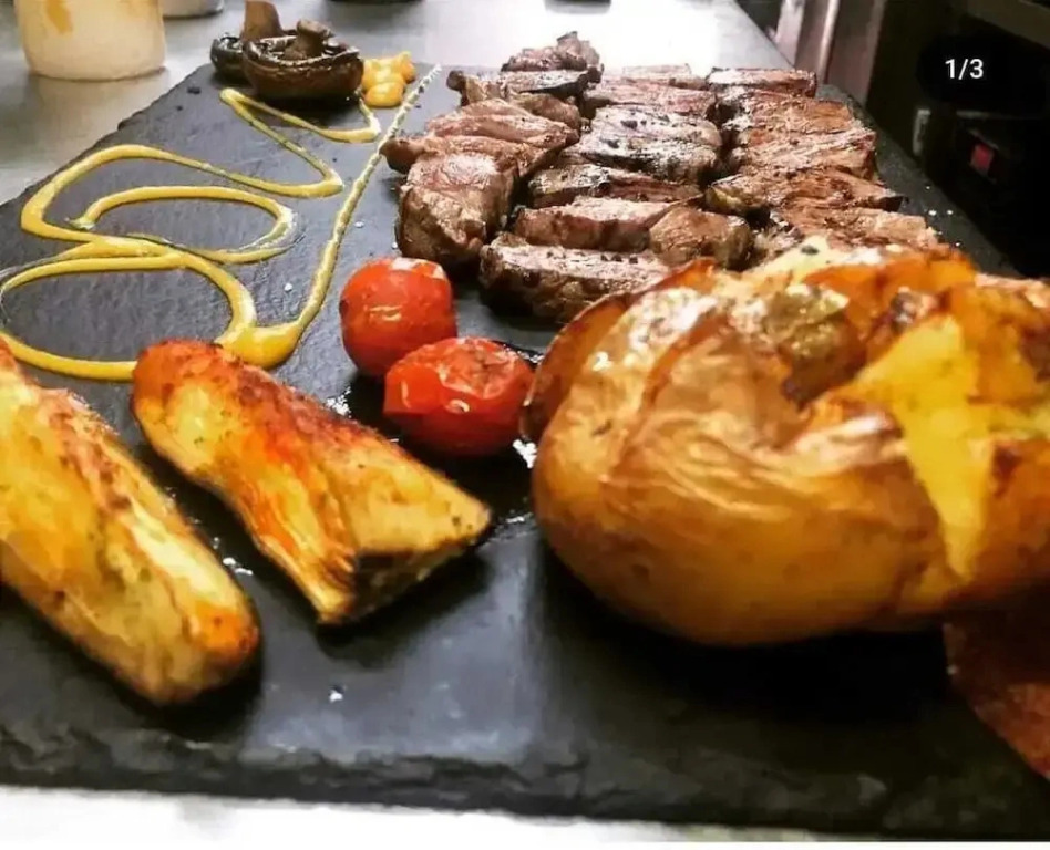 Meson El Kubano B & B
