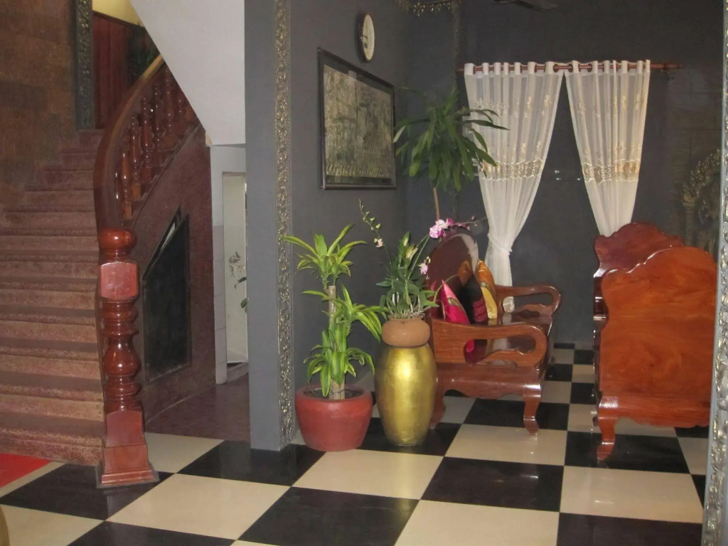 Popular Hotel & Spa
