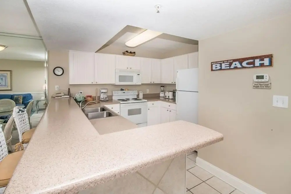 Pelican Beach 1504 1 Bedroom Condo by Pelican Beach Management