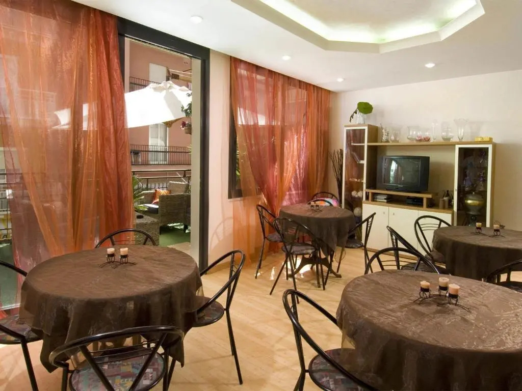 Hotel Alba