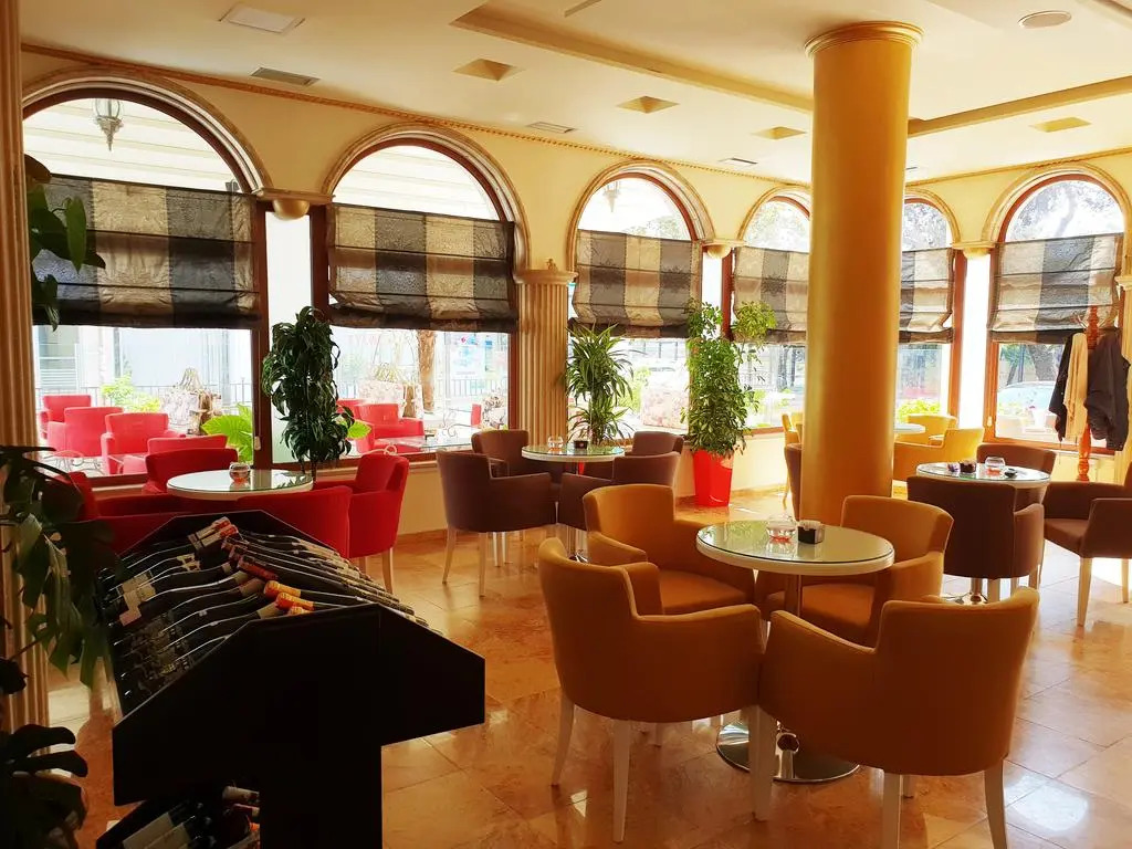 Hotel Ferrari