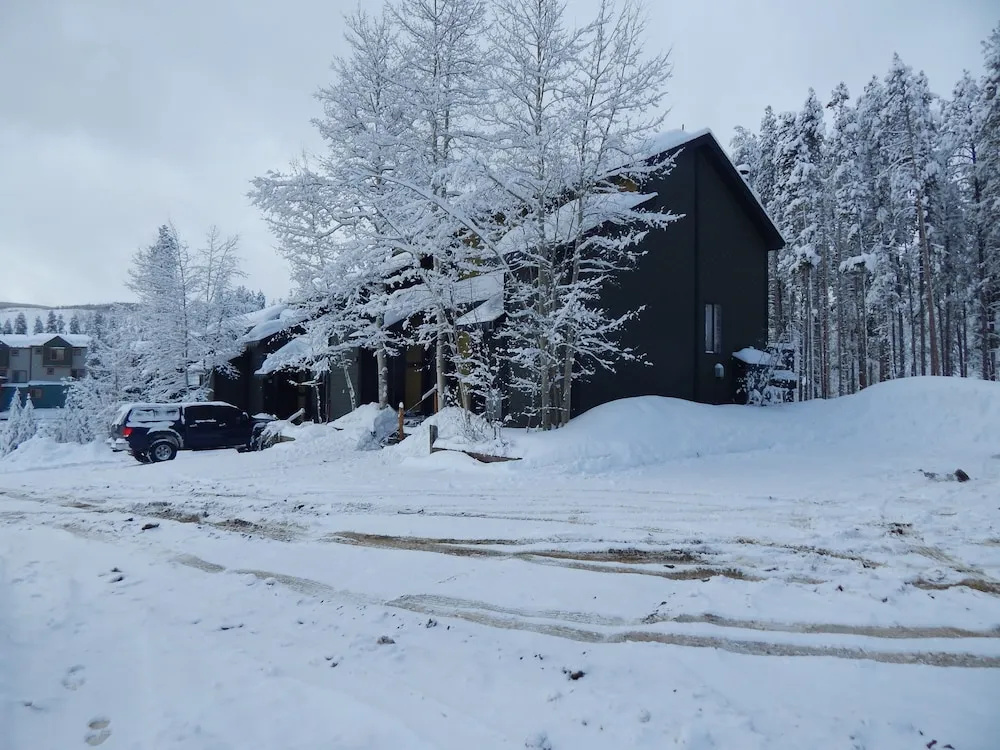 Timber Ridge Building 2 Unit B by Stay Winter Park