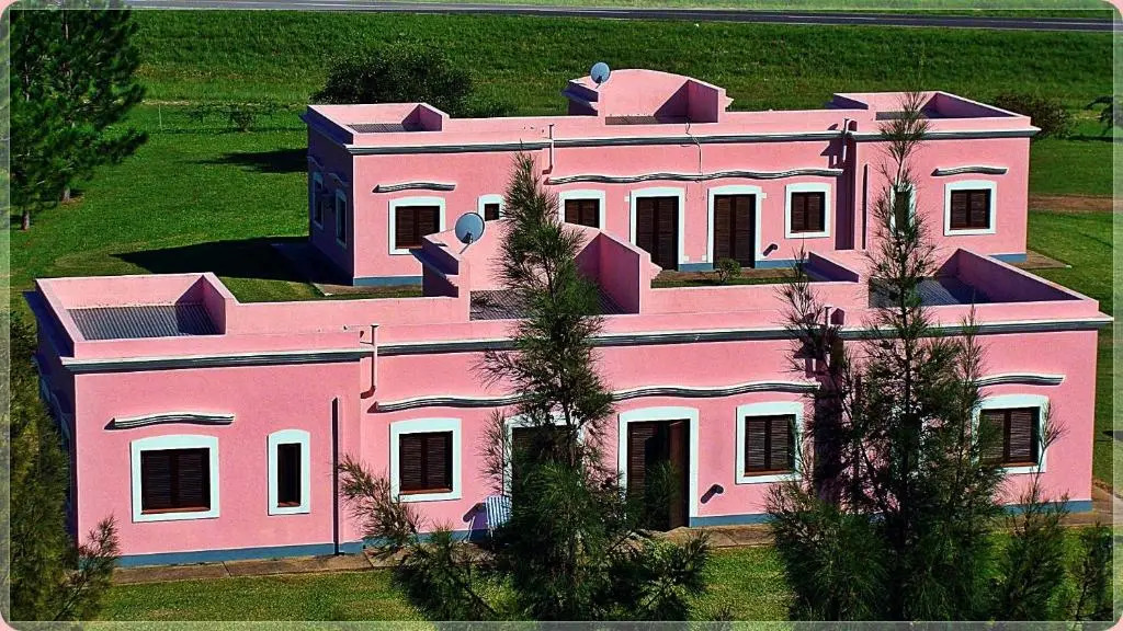 Las Achiras, Casas de Campo