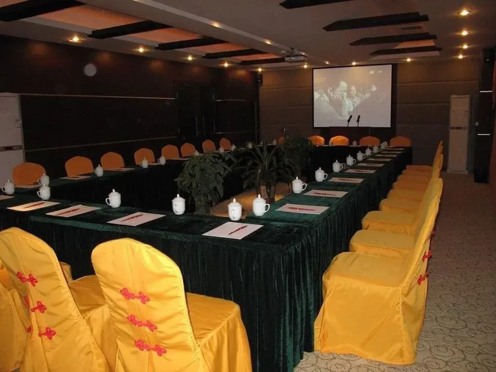Brilliant Sky Business Hotel