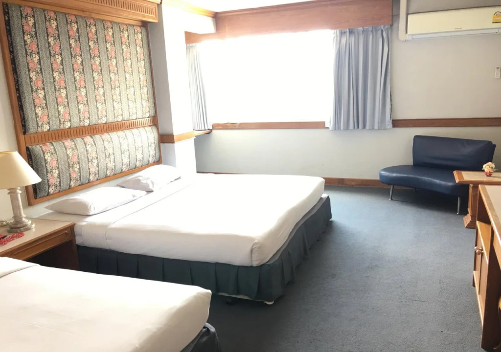 Phuphaya Hotel