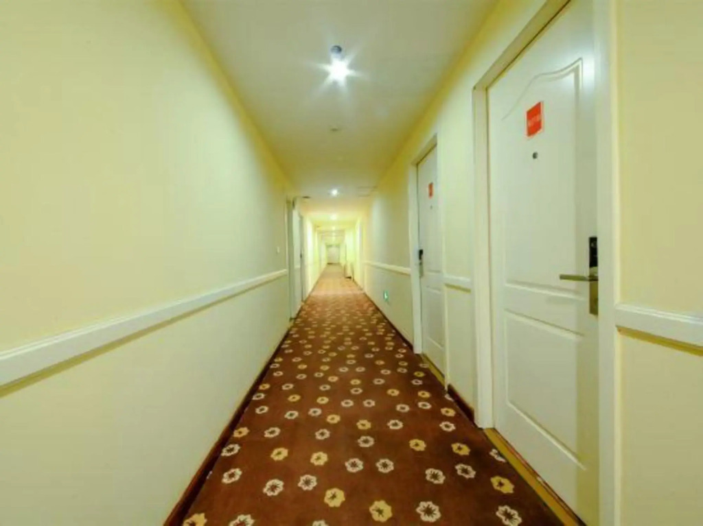 Home Inn (Tianjin Pujihe East Road Tianlishi)