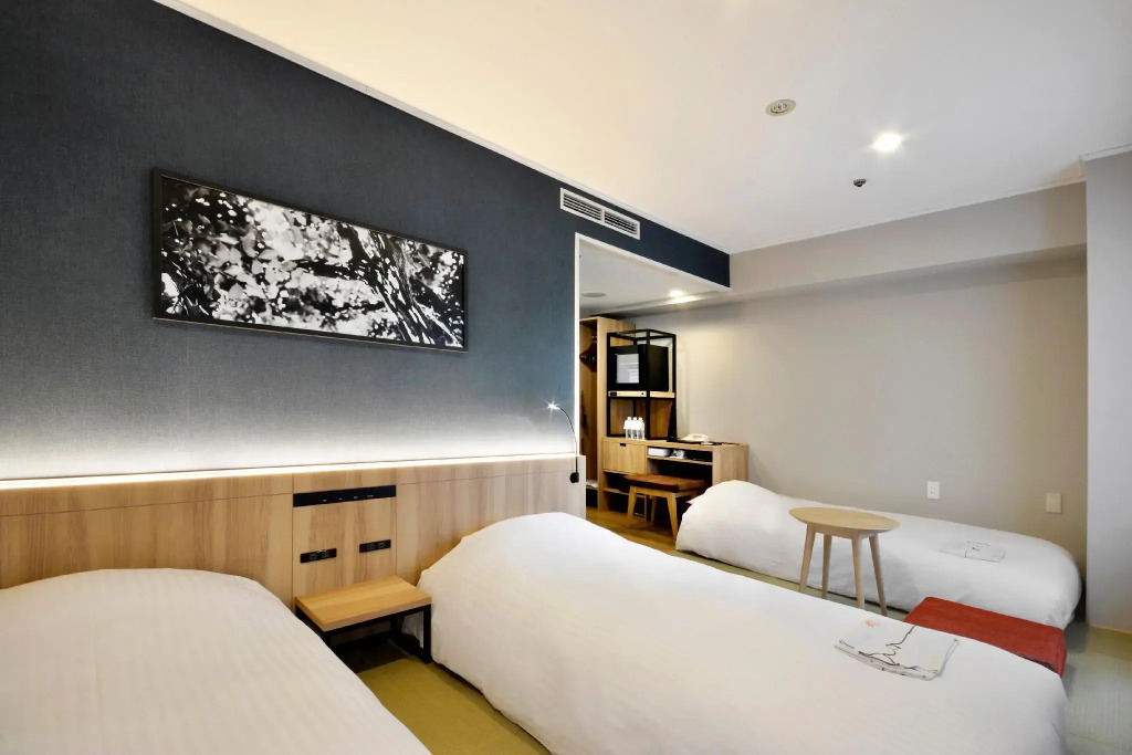Premier Hotel Cabin Shinjuku