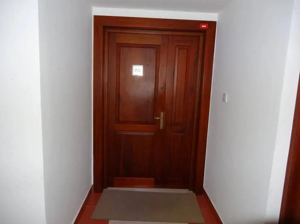 Hedges Court Residencies Town Hall- 2 Bed Room Apartment
