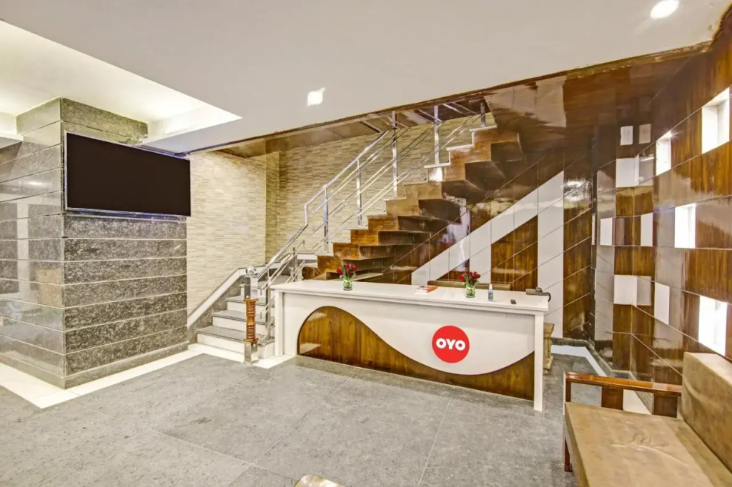 OYO Flagship 70251 Hotel Starwood
