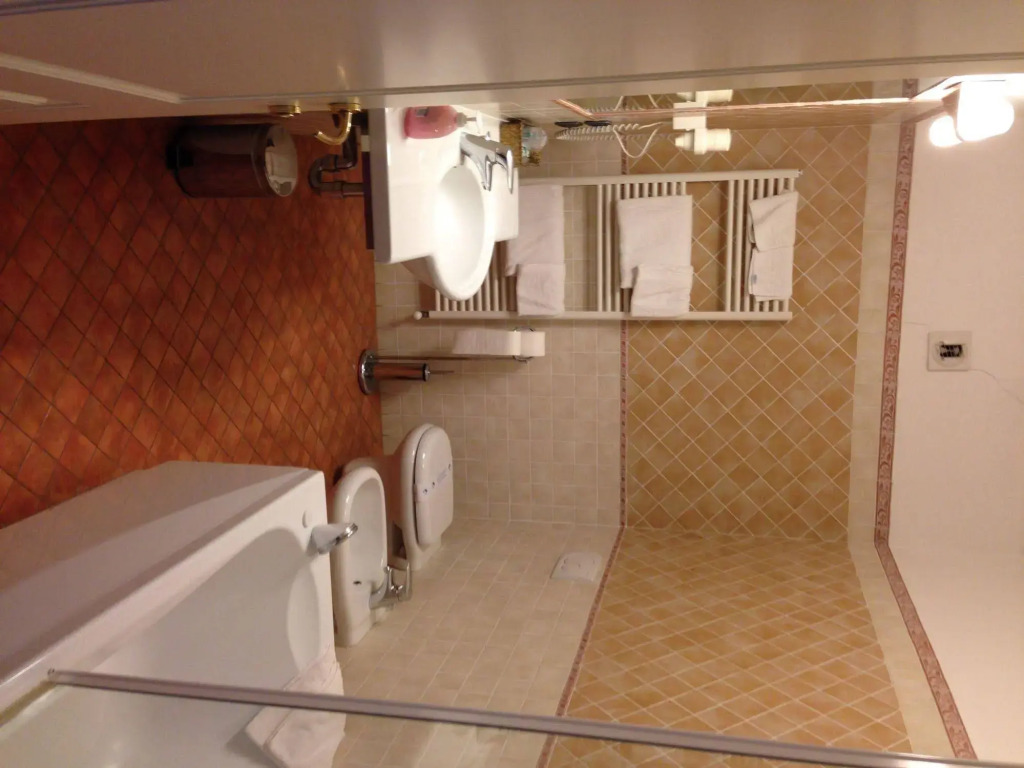 Hotel Barolo
