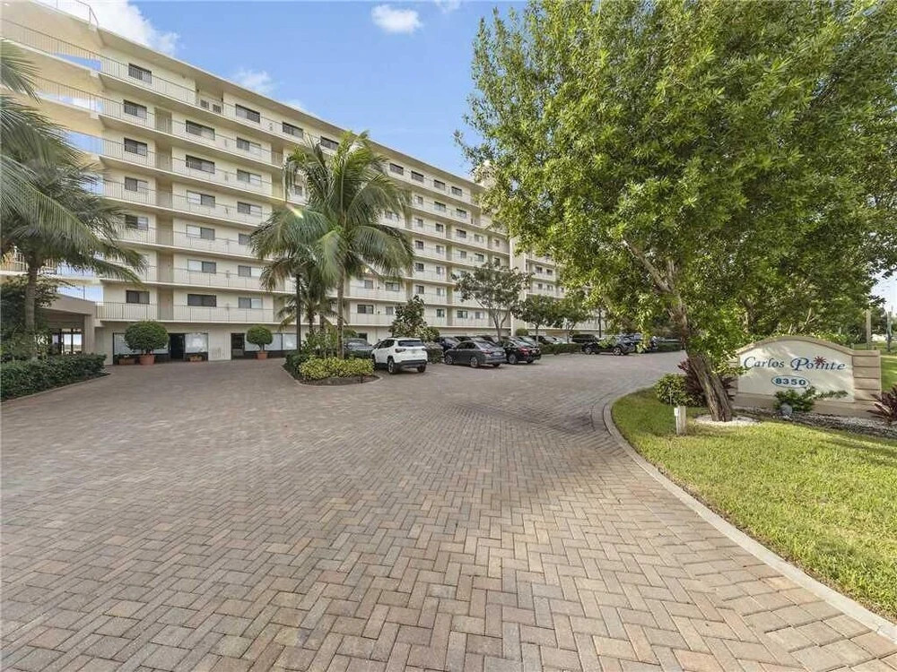 Carlos Pointe 121 - Two Bedroom Condo