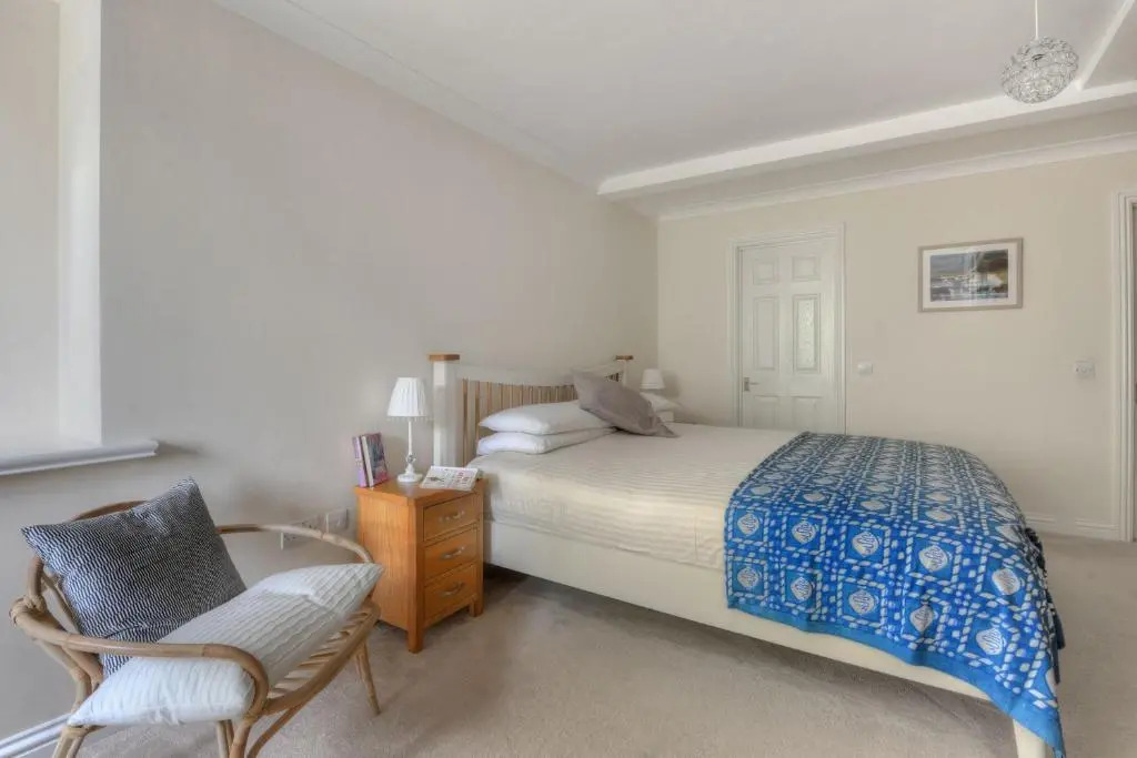 1 Woodroffe Meadow