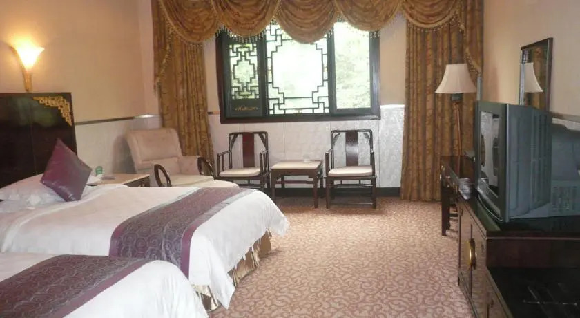 Tao Ran Ju New Contryside Golden Sunshine Eco-Hotel
