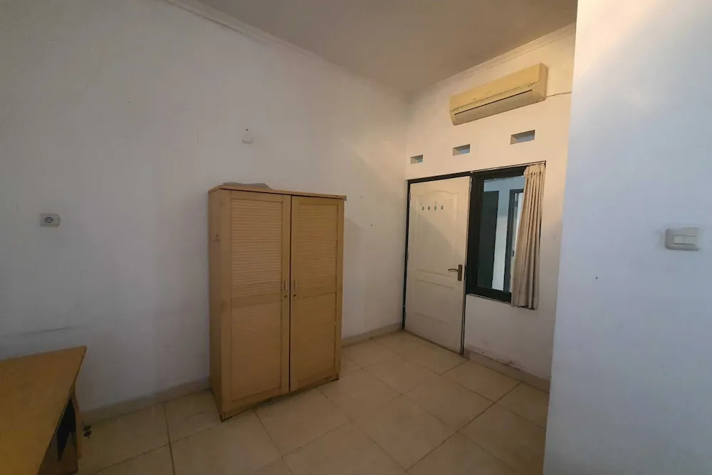 Hotel O MUMU HOMESTAYNearCarnival Park Surabaya