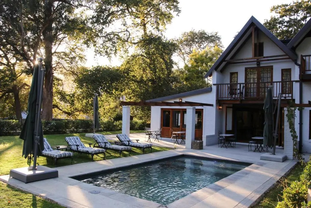 Simonzicht Guest House