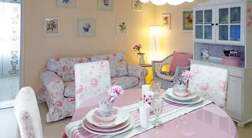 Apartment Rosa Gallica