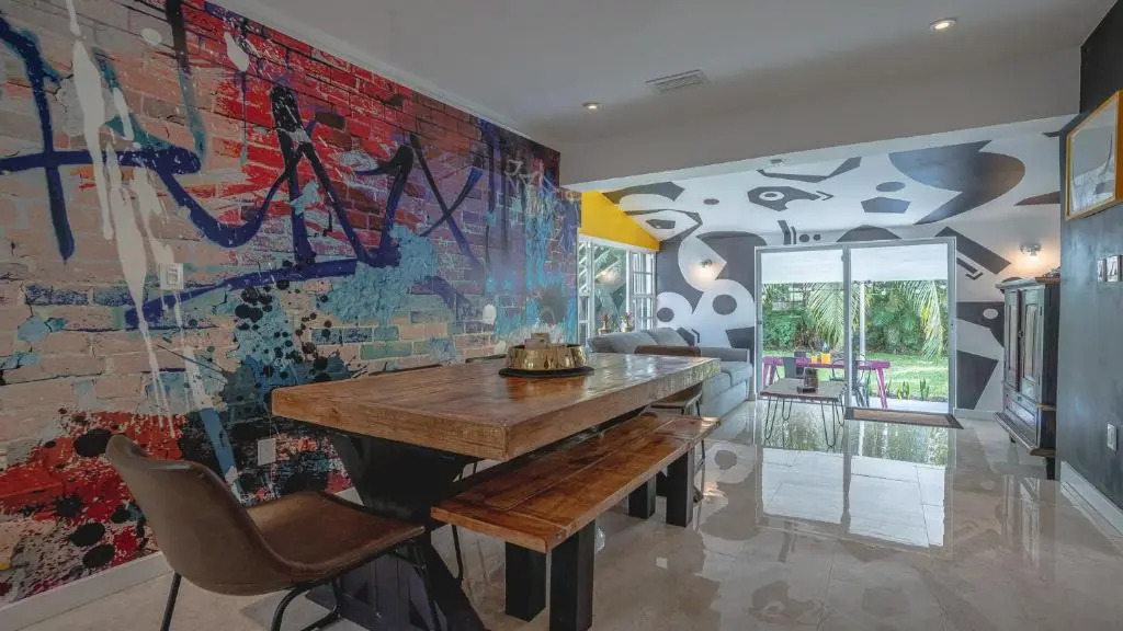 Designers Den Creative Space Garden and Parking