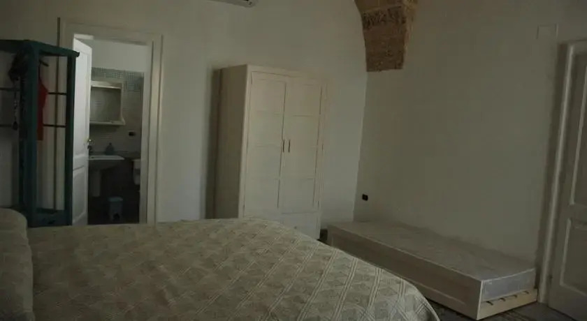 Ninanera