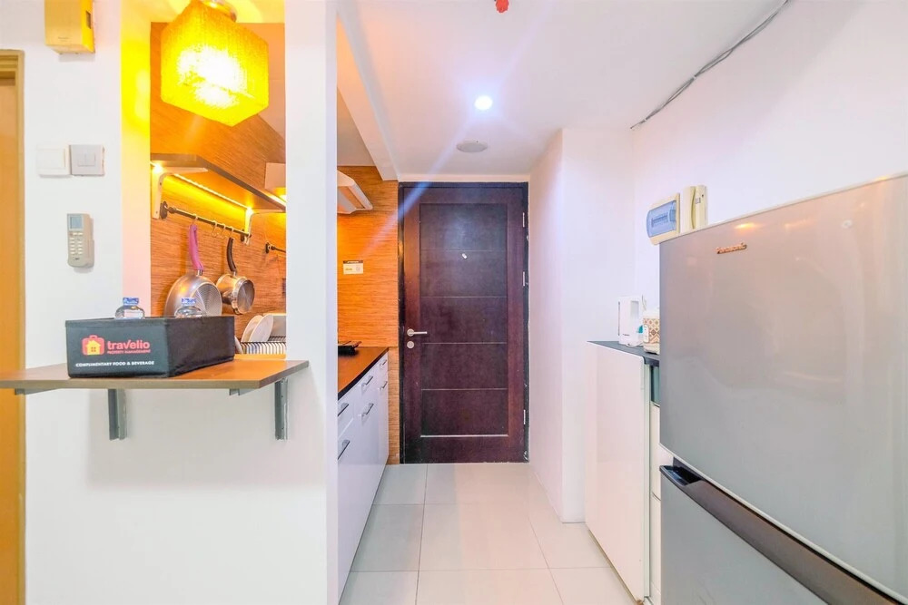 Elegant and Comfy Studio Apartment Ambassade Residence