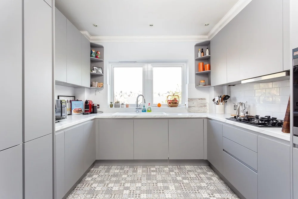 Modern 2bed and Bath W/balcony Flat in Shoreditch