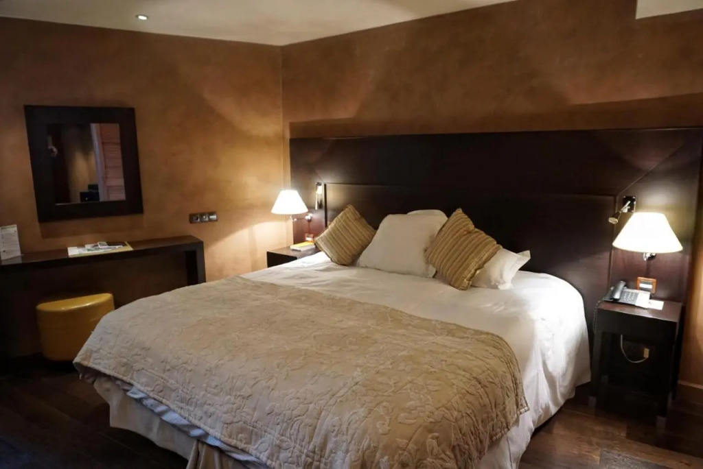 Hotel & Restaurants - Maison Chabran
