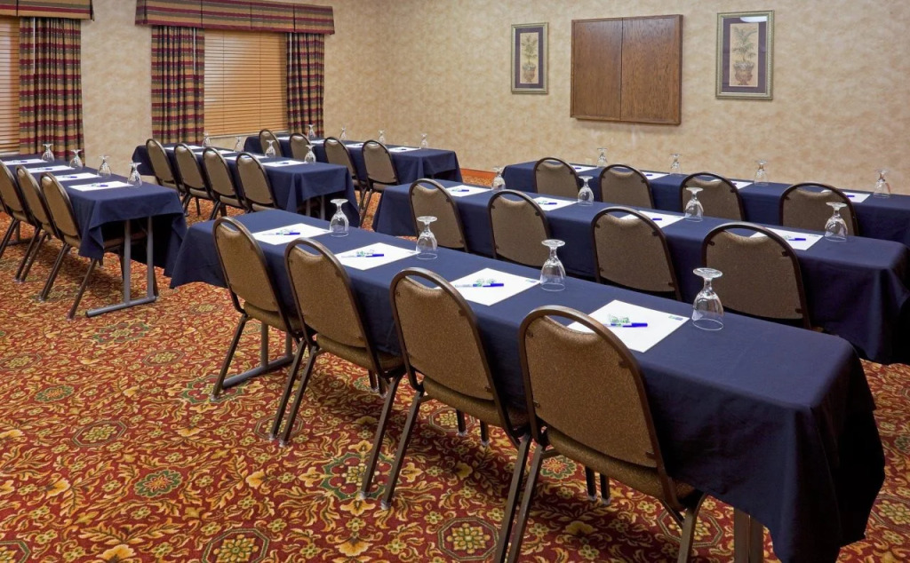 Holiday Inn Express Syracuse-Fairgrounds by IHG
