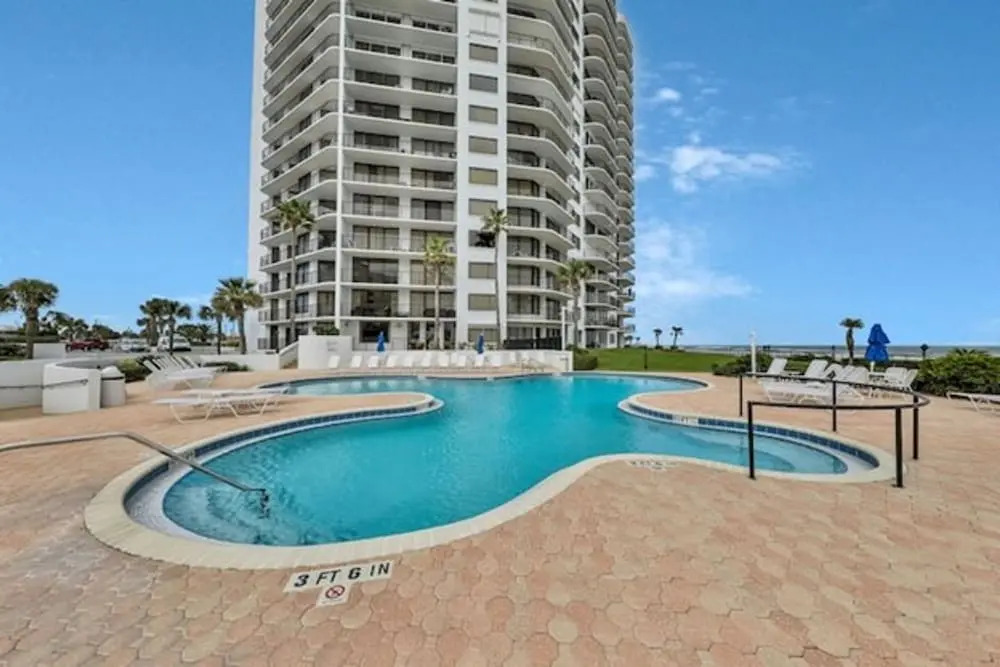 Beachfront 3 Bed Condo Daytona Beach Shores FL