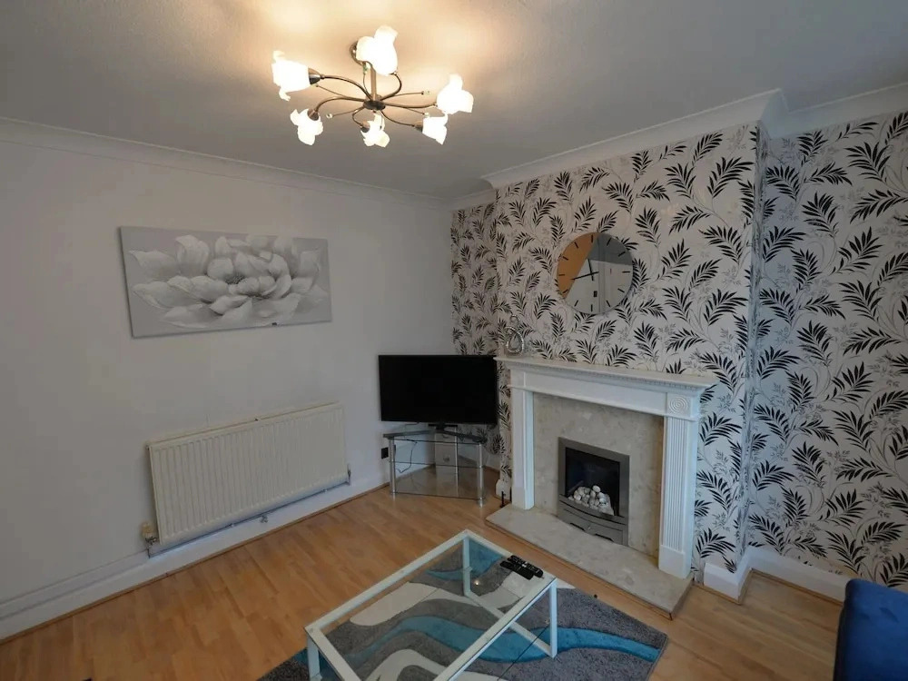Boutique Hoiday Home In Coventry With Garden