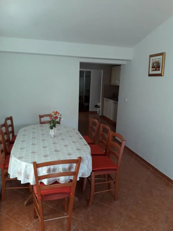 Apartments Metajna X