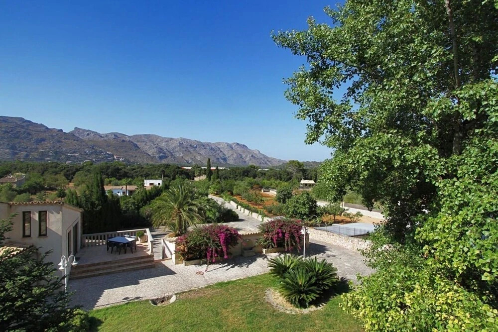 Villa - 4 Bedrooms with Pool - 103187