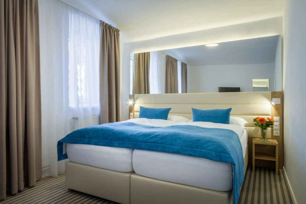 Hotel White Lion