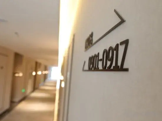 Songjin Grand Hotel (Xuchang East High-Speed Railway Station Store)