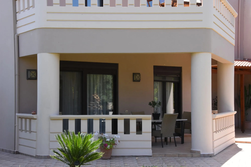 Villa Fanouris