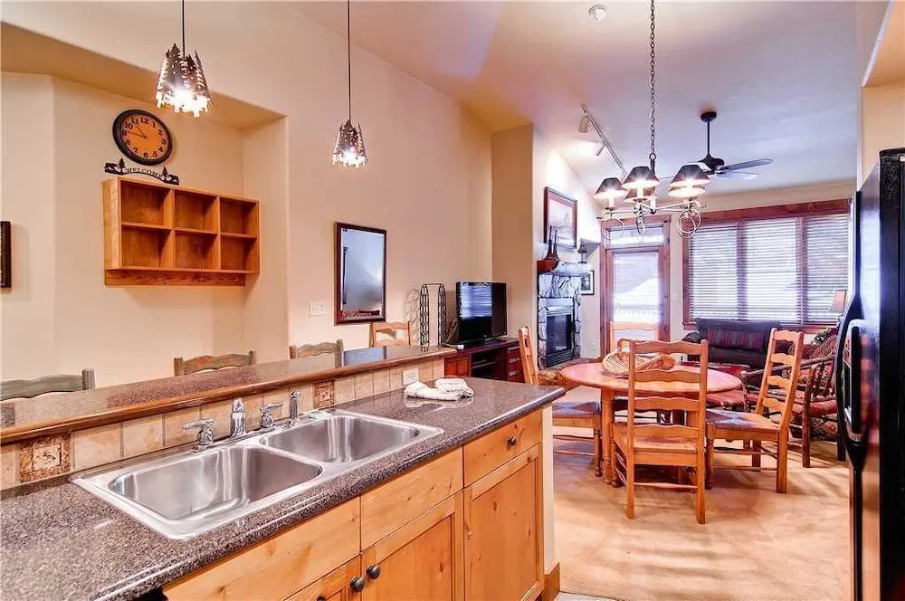 2309 Timberline Lodge, Trappeur's Crossing Apartment 1