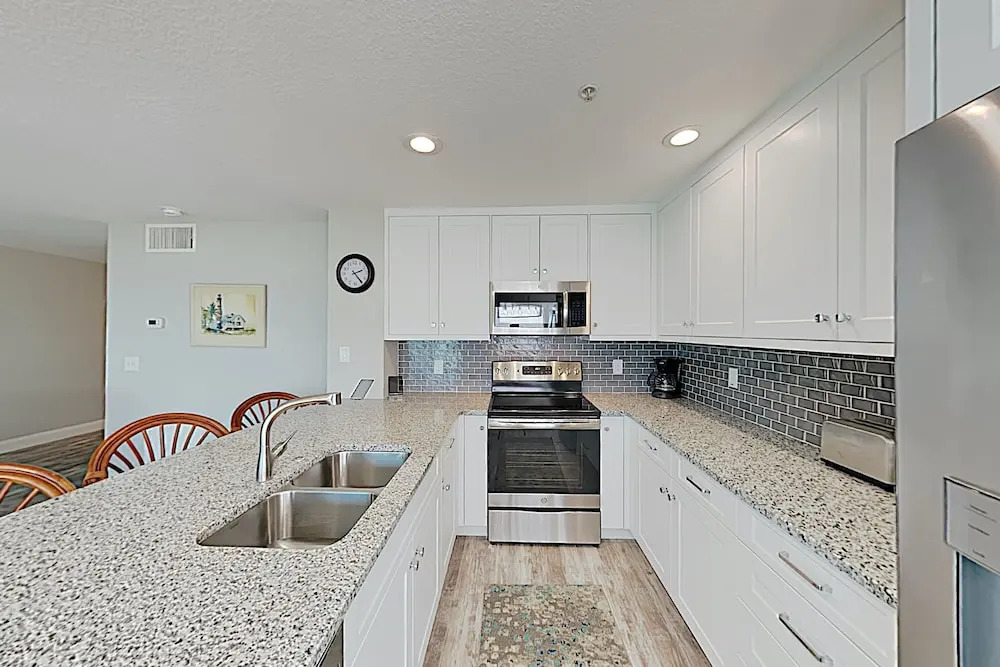 1802 Gulf Blvd Condo Unit 10 3 Bedrooms 2 Bathrooms Condo