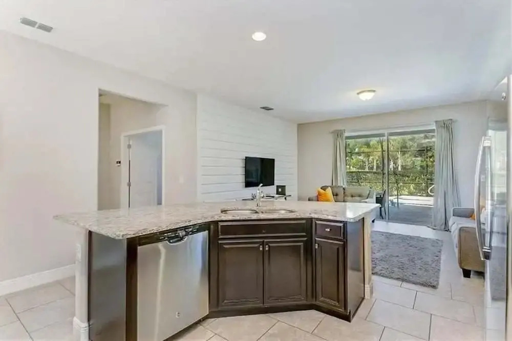 5180-5-oa-spectacular Pool and spa