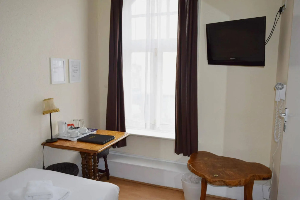 The Black Lion Pub & Boutique Guesthouse