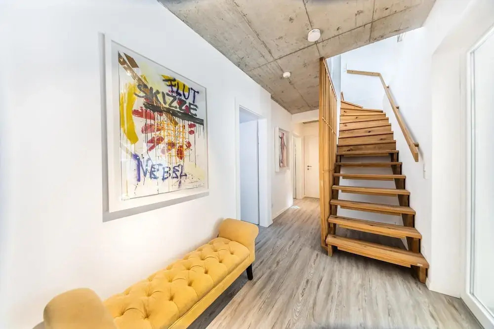 Townhouse Art Collection With Terrace Private Parking King Bed and Air Conditioning