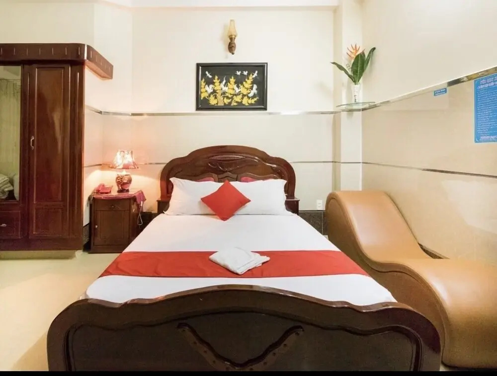 Tan Dat Hoa Hotel & Massage