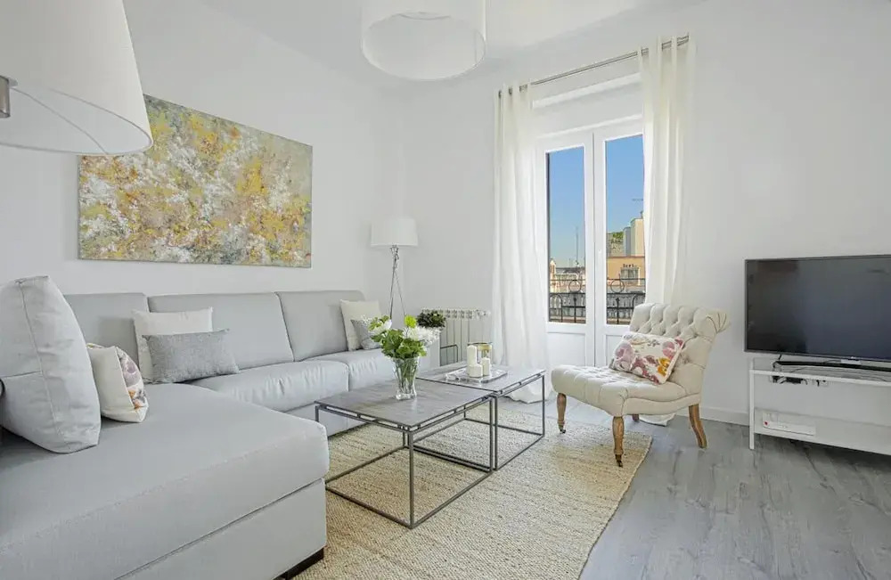 Exclusive 3BD Apartment Near Reina Sofia Museum Reina Sofia II