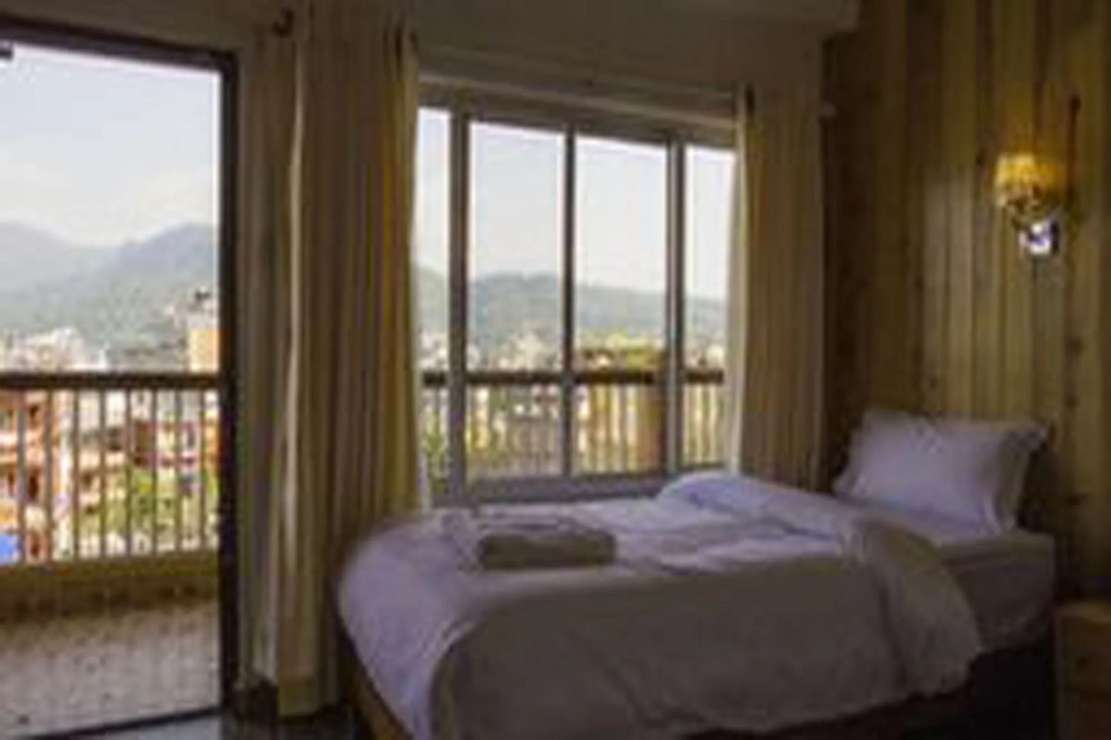 Tristar Hotel