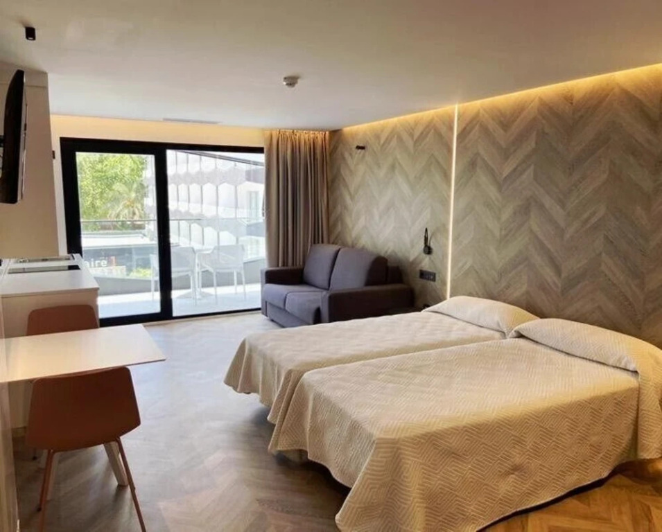 Apartamentos Roybel