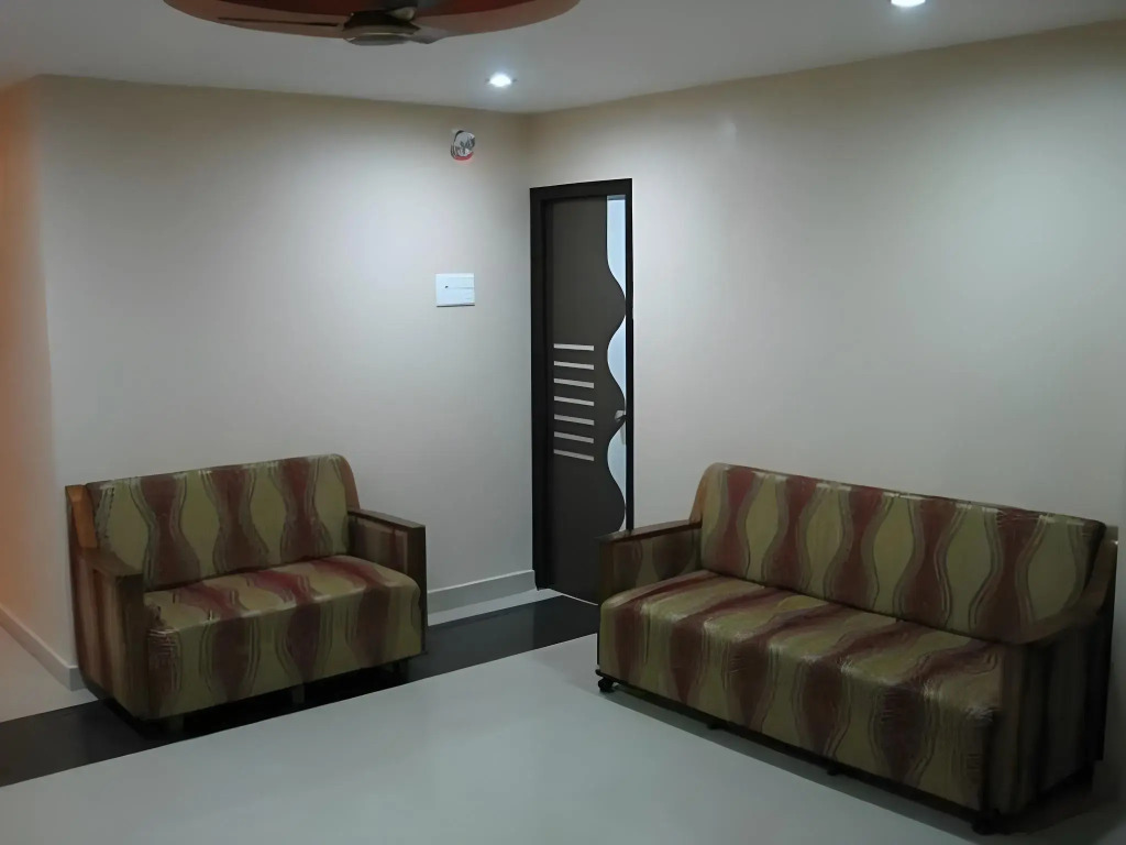 Dwaraka Inn