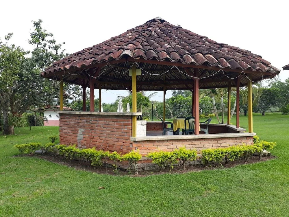 Finca Hotel Los Cerezos Quindio