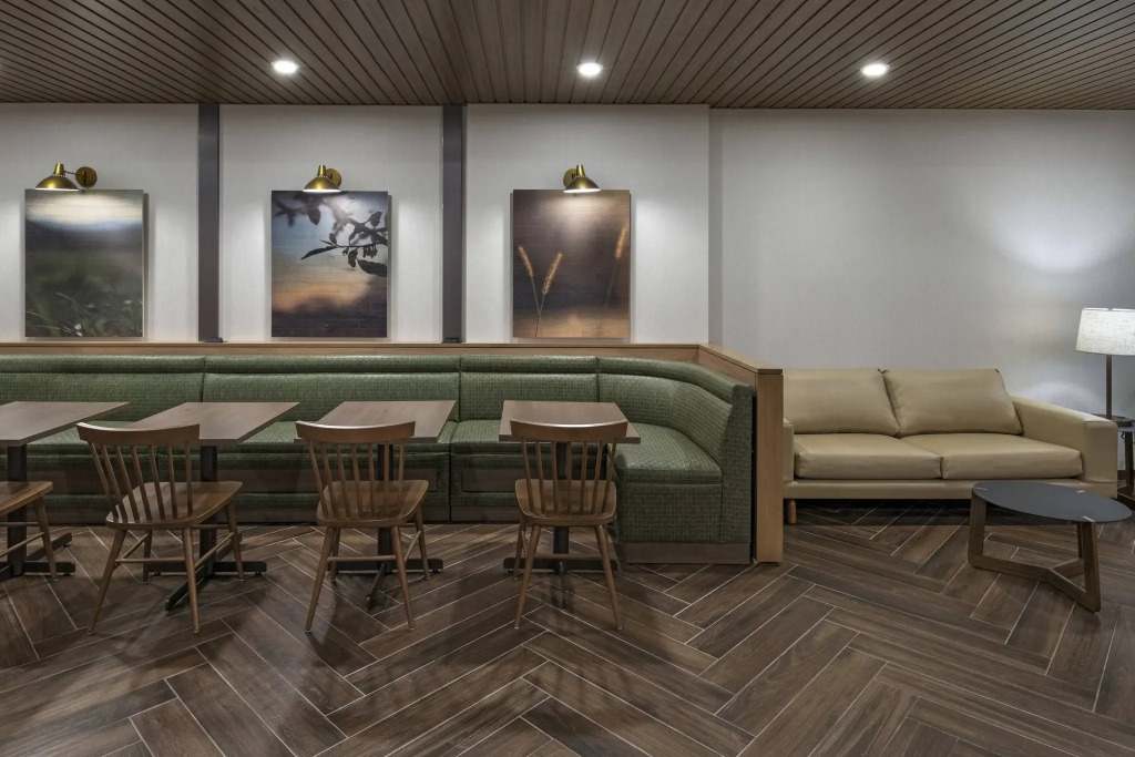 Fairfield Inn and Suites by Marriott St Louis Downtown