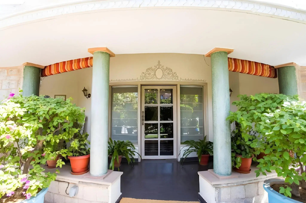 Grand Uniara A Heritage Hotel