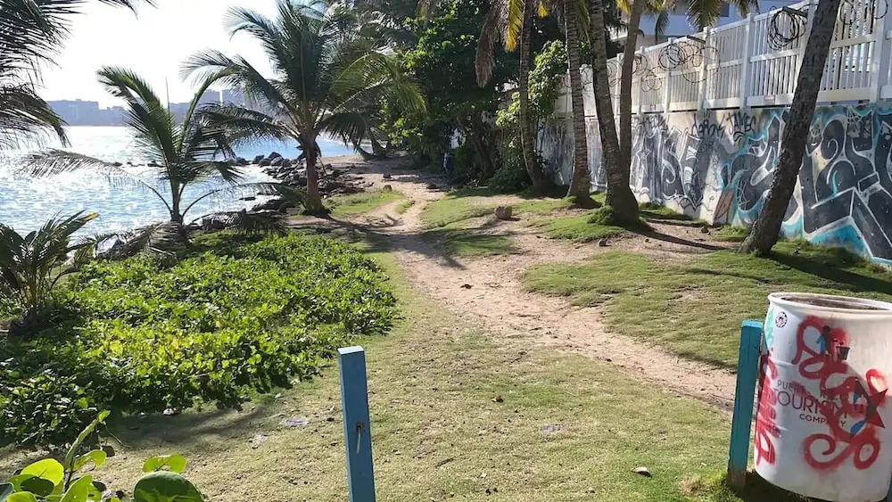 Beach Dorms San Juan