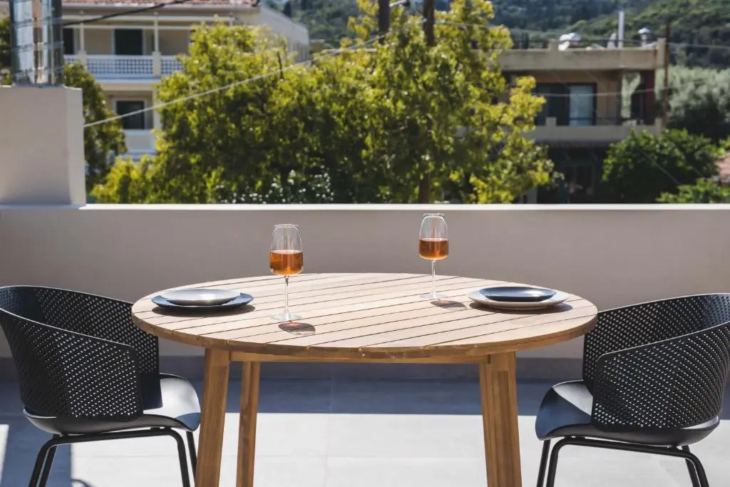 blue symphony suites and apartments