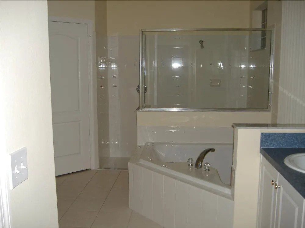 Great 4 bed Villa With South Facing Pool and spa