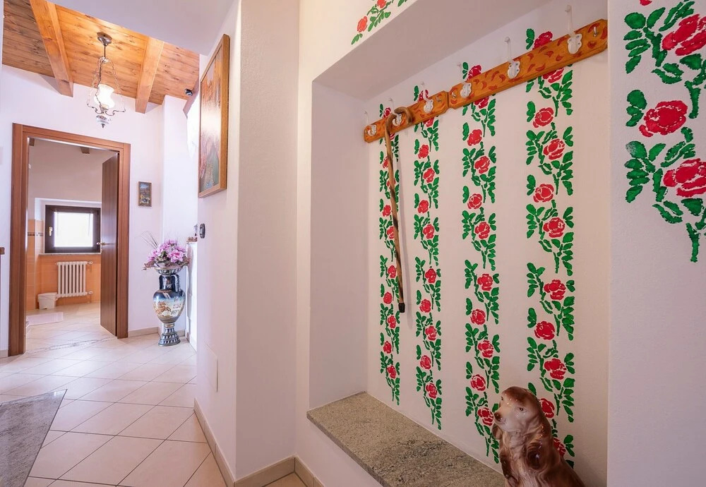 Casa Rondinelle in Castelveccana Old Town